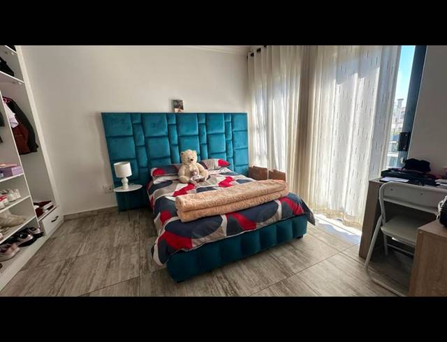 6 BEDROOM HOUSE FOR SALE IN BLUE VALLEY GOLF ESTATE